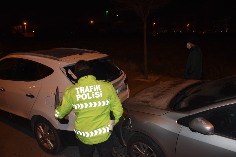 14 araçta hasar oluştu