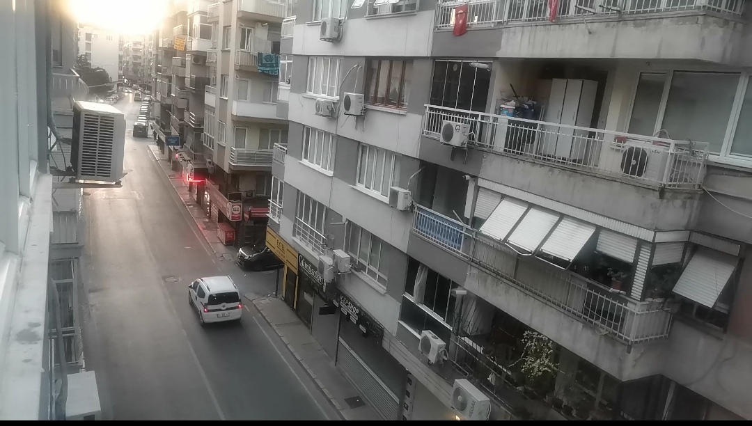 İzmir’de 5,1 büyüklüğünde deprem