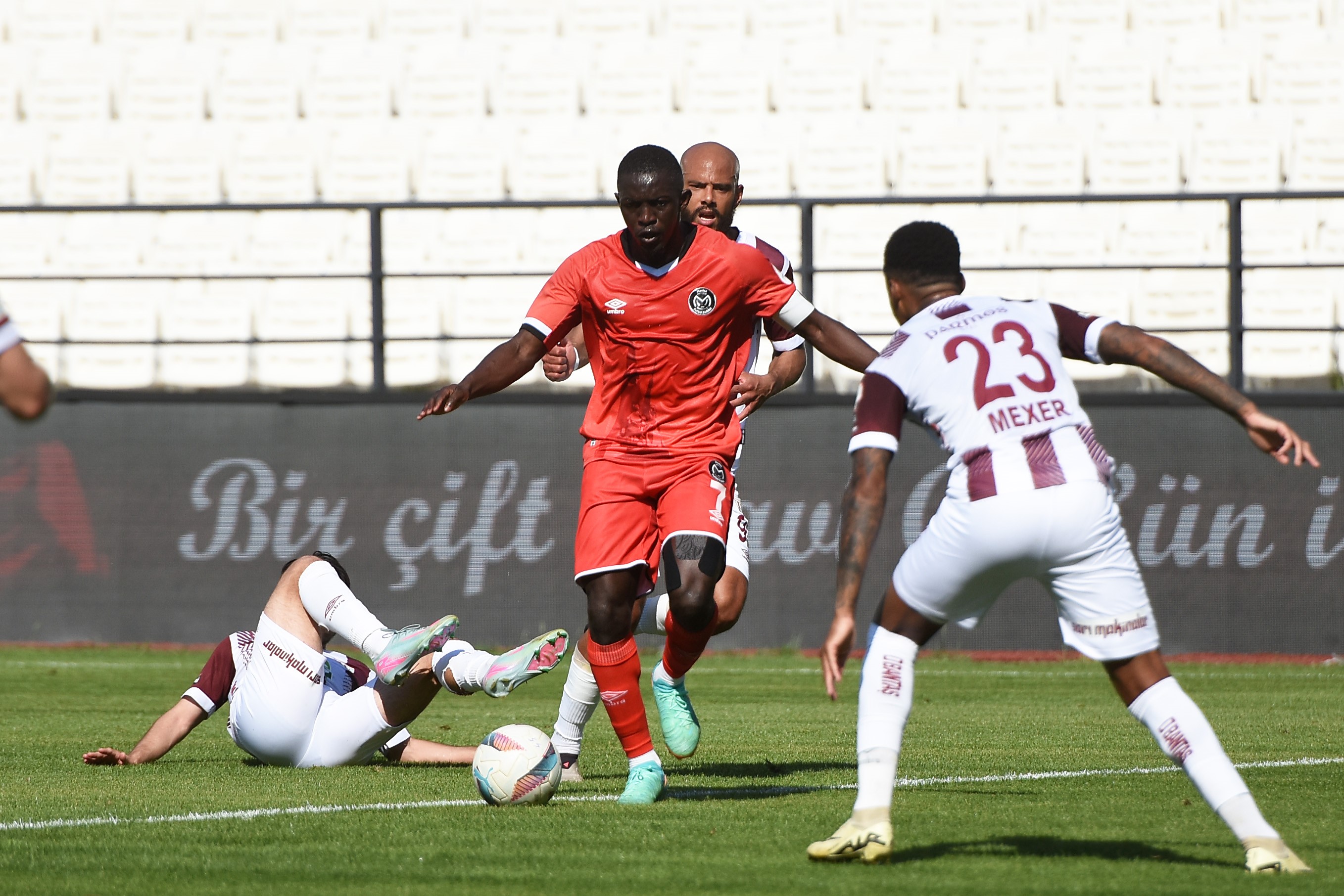 Manisa FK: 1 - Bandırmaspor: 1