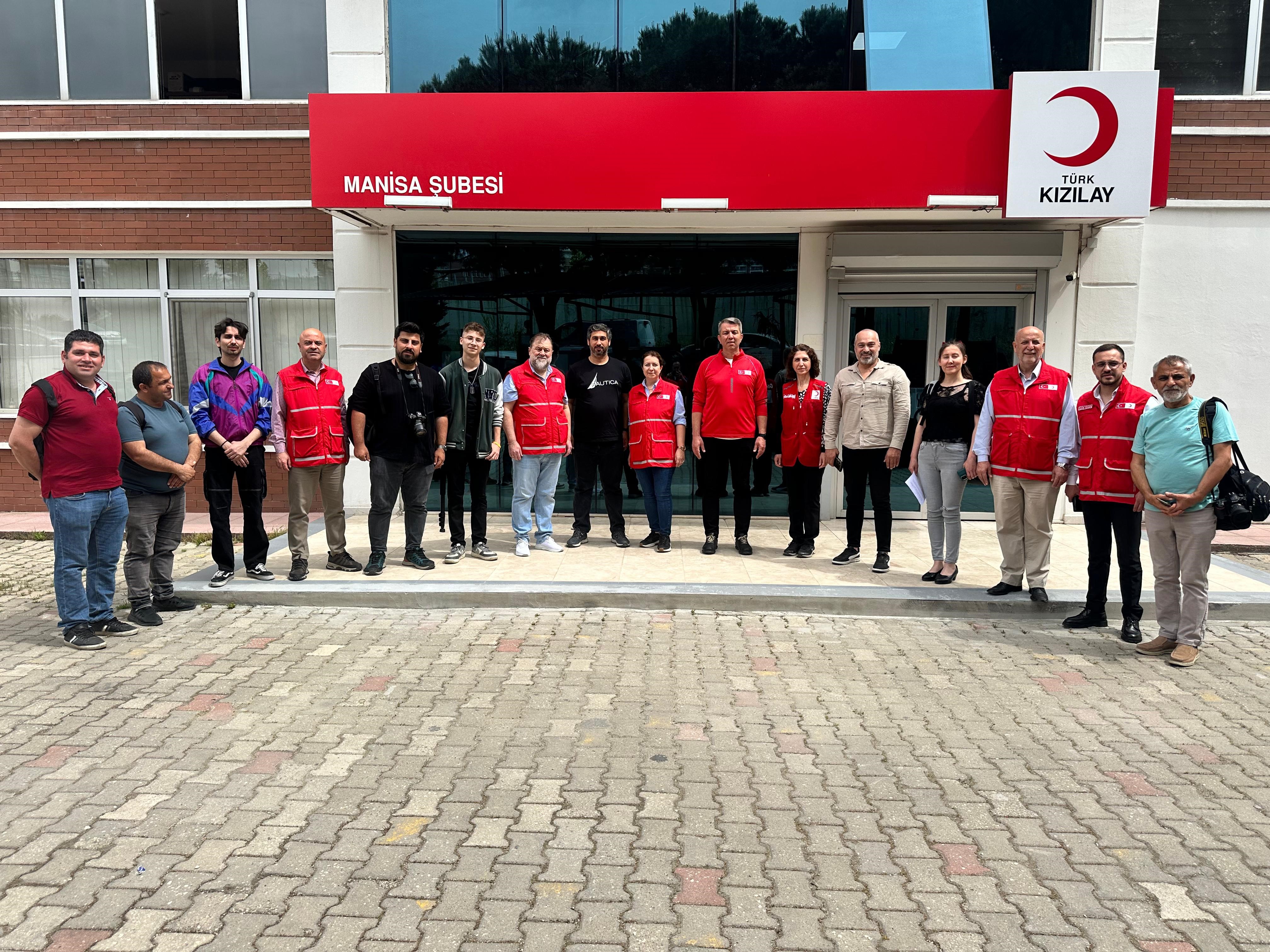 Türk Kızılay Manisa’dan, nisan ayında 10 milyonluk yardım