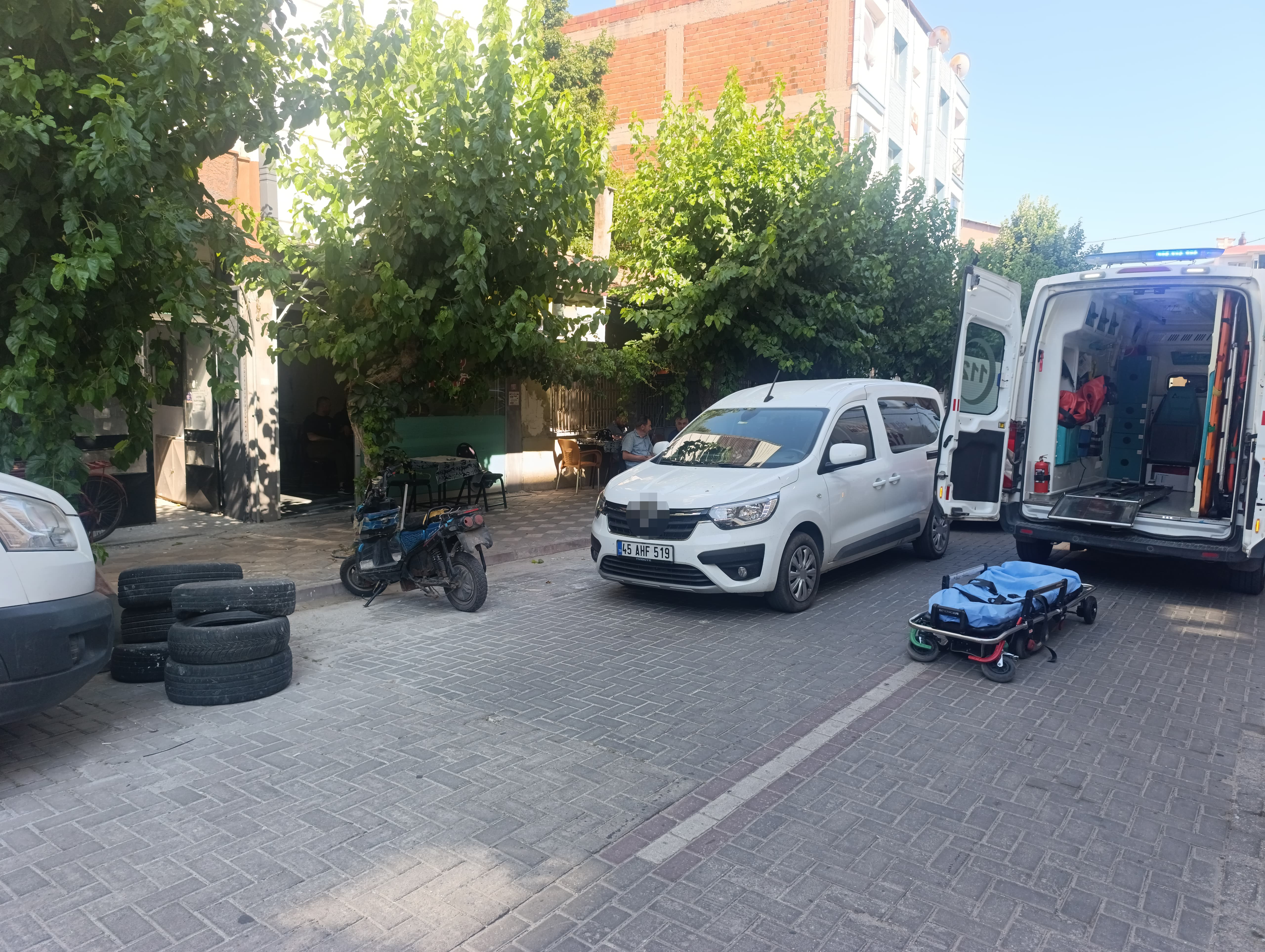 Kızını boğarak öldürdü