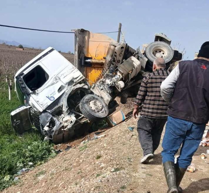 Manisa’da korkutan kaza: 1’i çocuk 5 yaralı