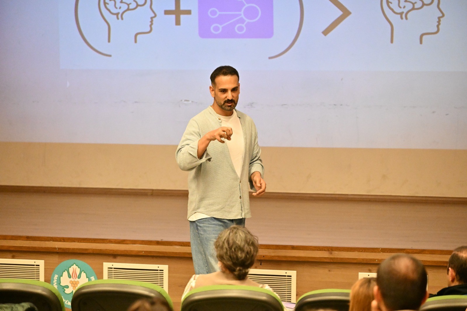 Manisa Büyükşehir personeline yapay zeka ve veri yönetimi eğitimi