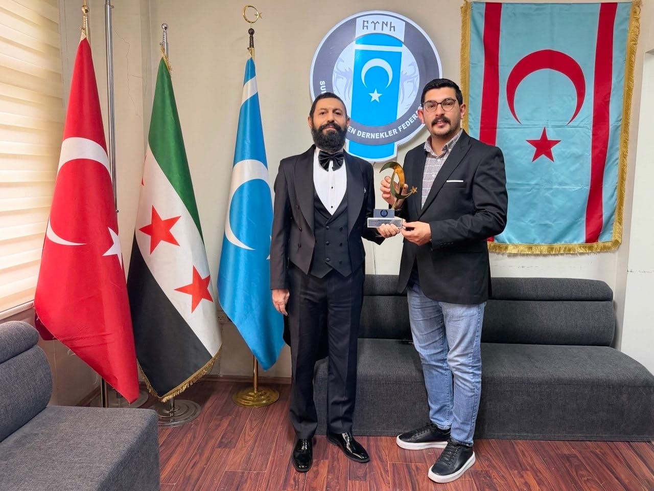 Akif Manaf’a “Umut ve Barış Ödülü” verildi