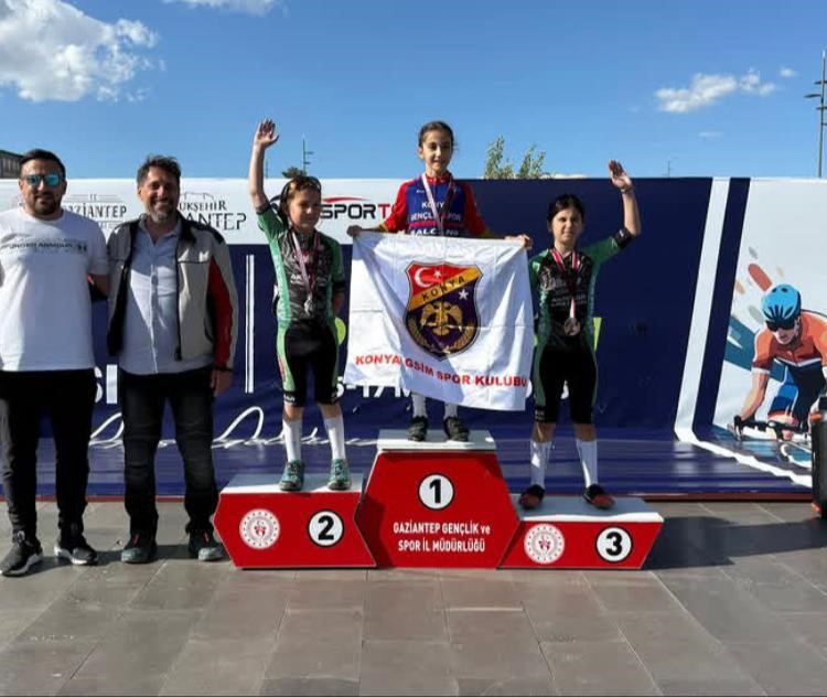 Akhisarlı pedallar Gaziantep’te zirveye çıktı