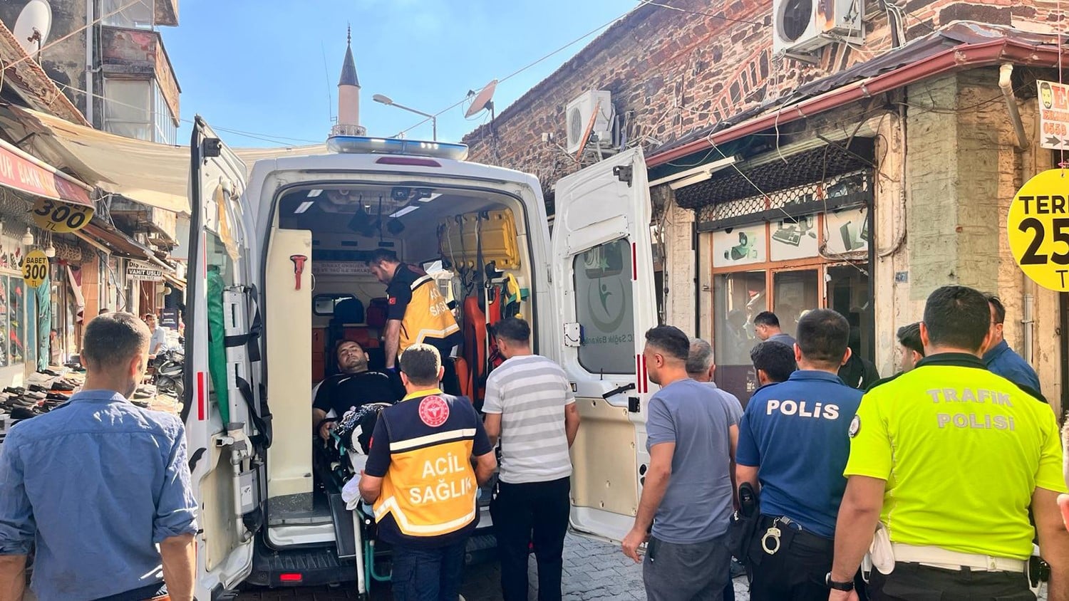 Kula’da tartışma pompalı saldırıyla bitti: 2 yaralı, 2 gözaltı