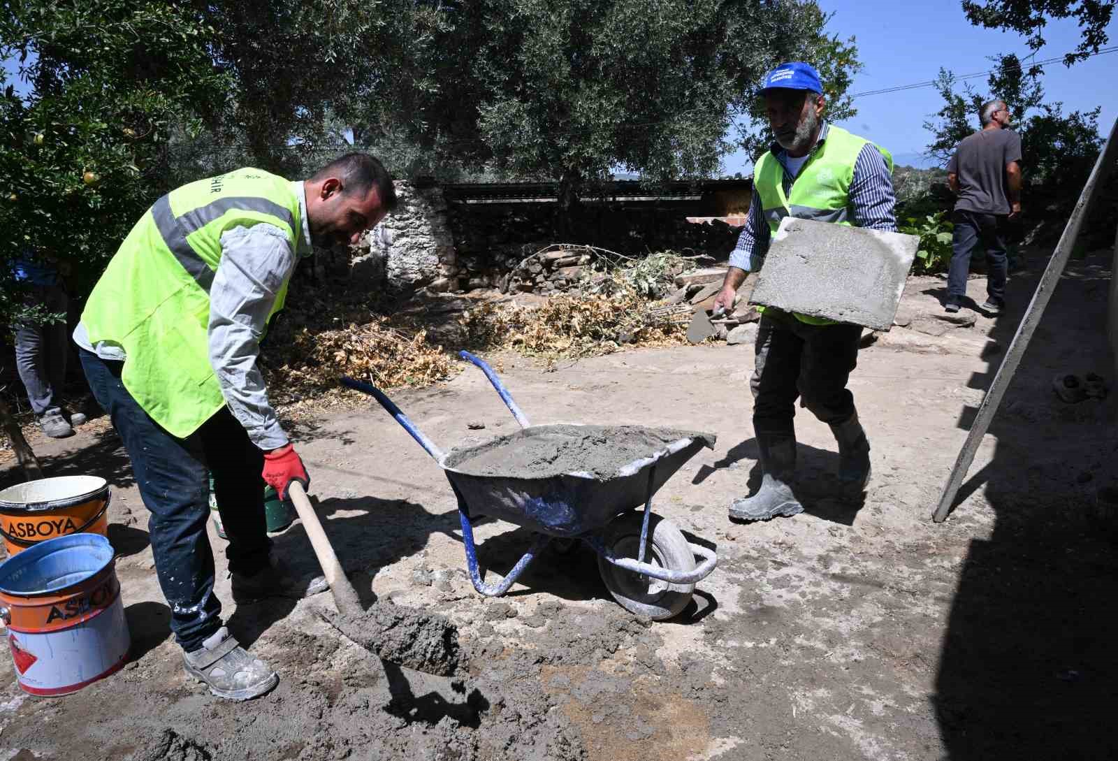 Ümmü teyzenin yardımına Aydın Büyükşehir koştu
