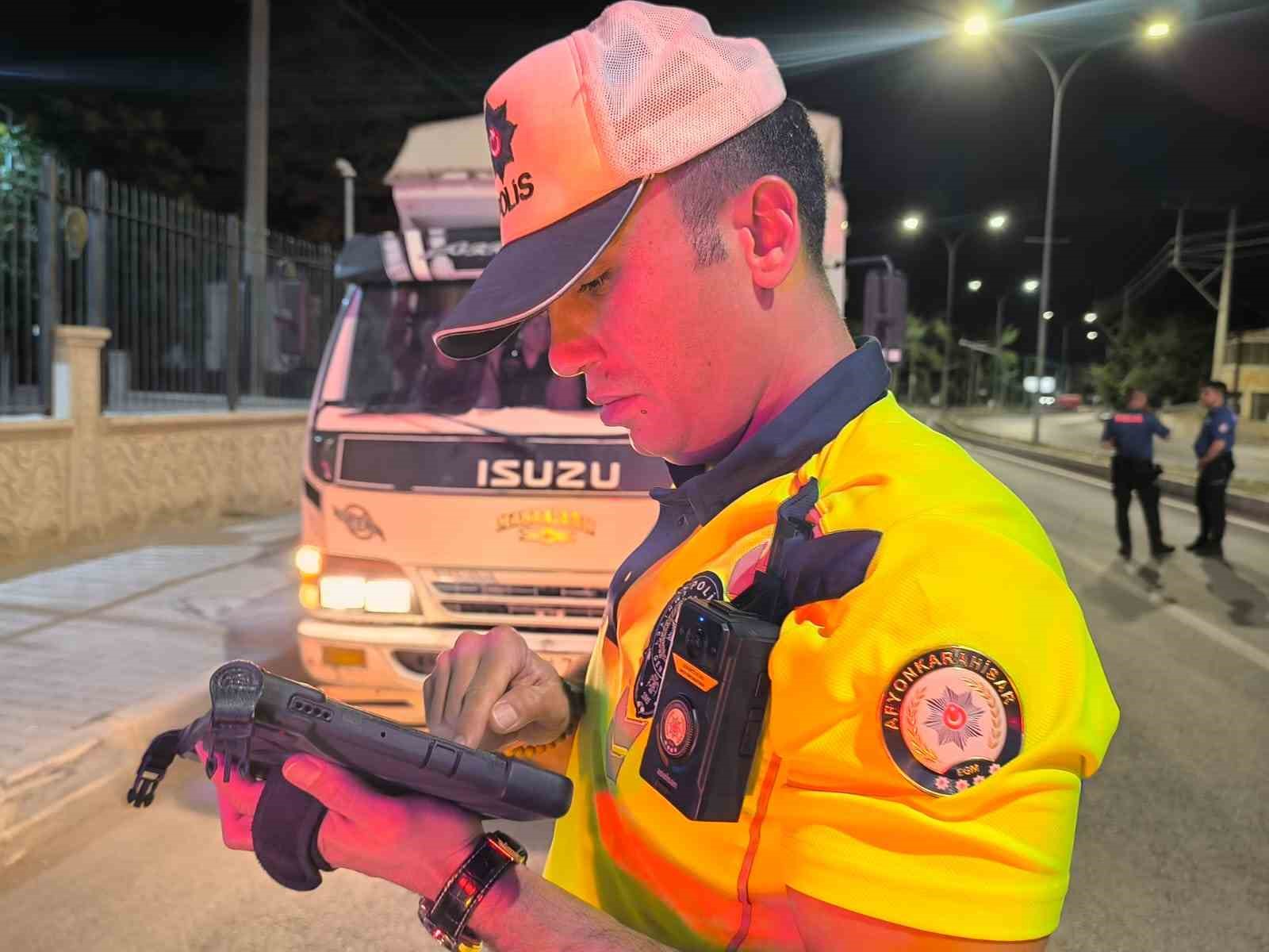 Şuhut’ta trafik ve asayiş denetimi