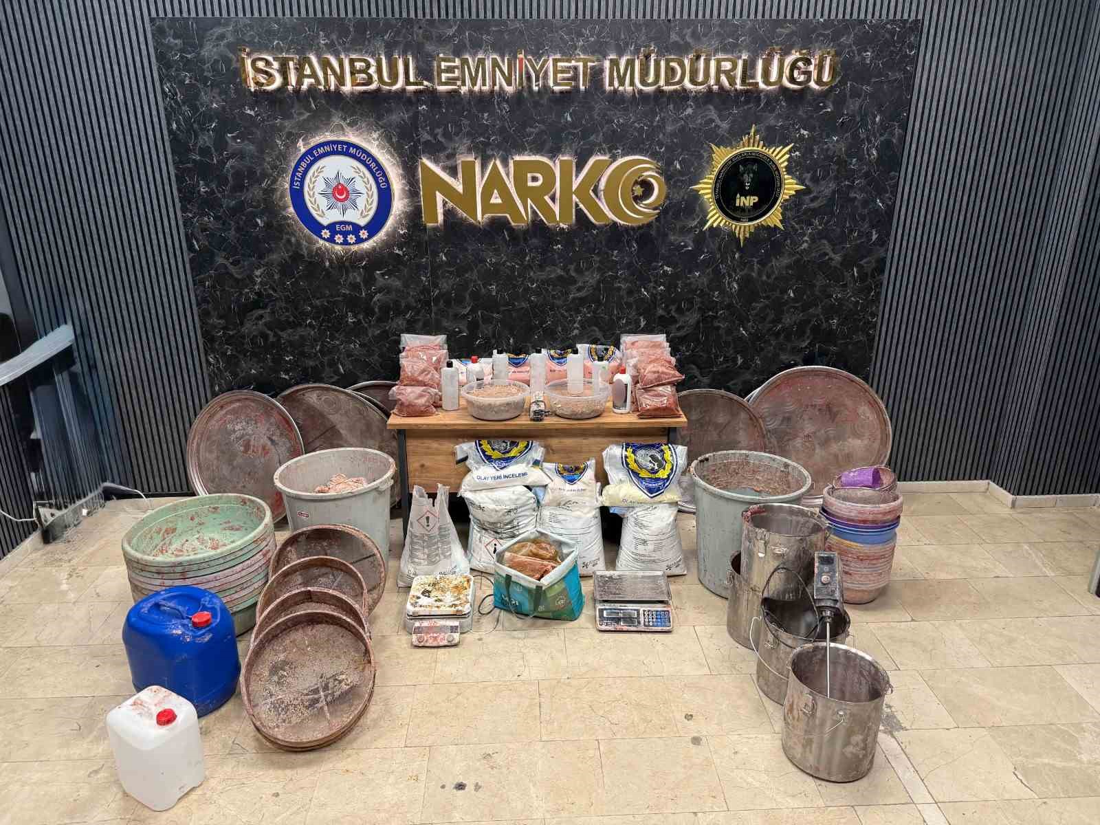 Zeytinburnu’nda büyük uyuşturucu operasyonu