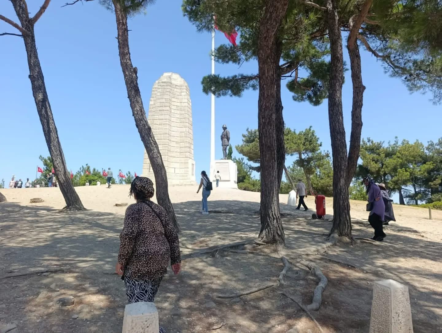 Sarıgöllü kadınlar tarihin izinde Çanakkale’yi gezdi