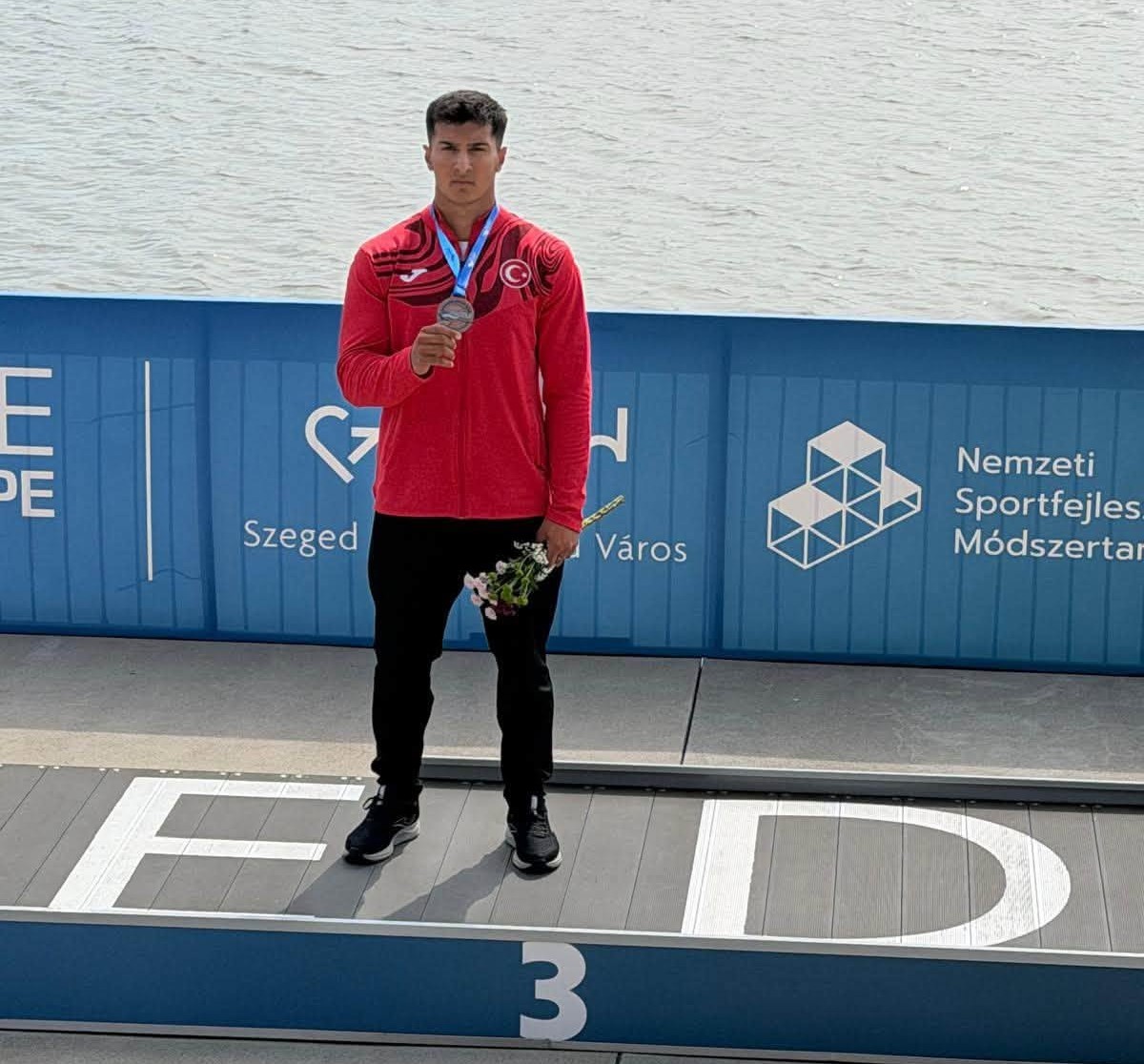 Köyceğizli Kanocu Karahan, Avrupa Şampiyonasını 3 bronz madalya ile tamamladı