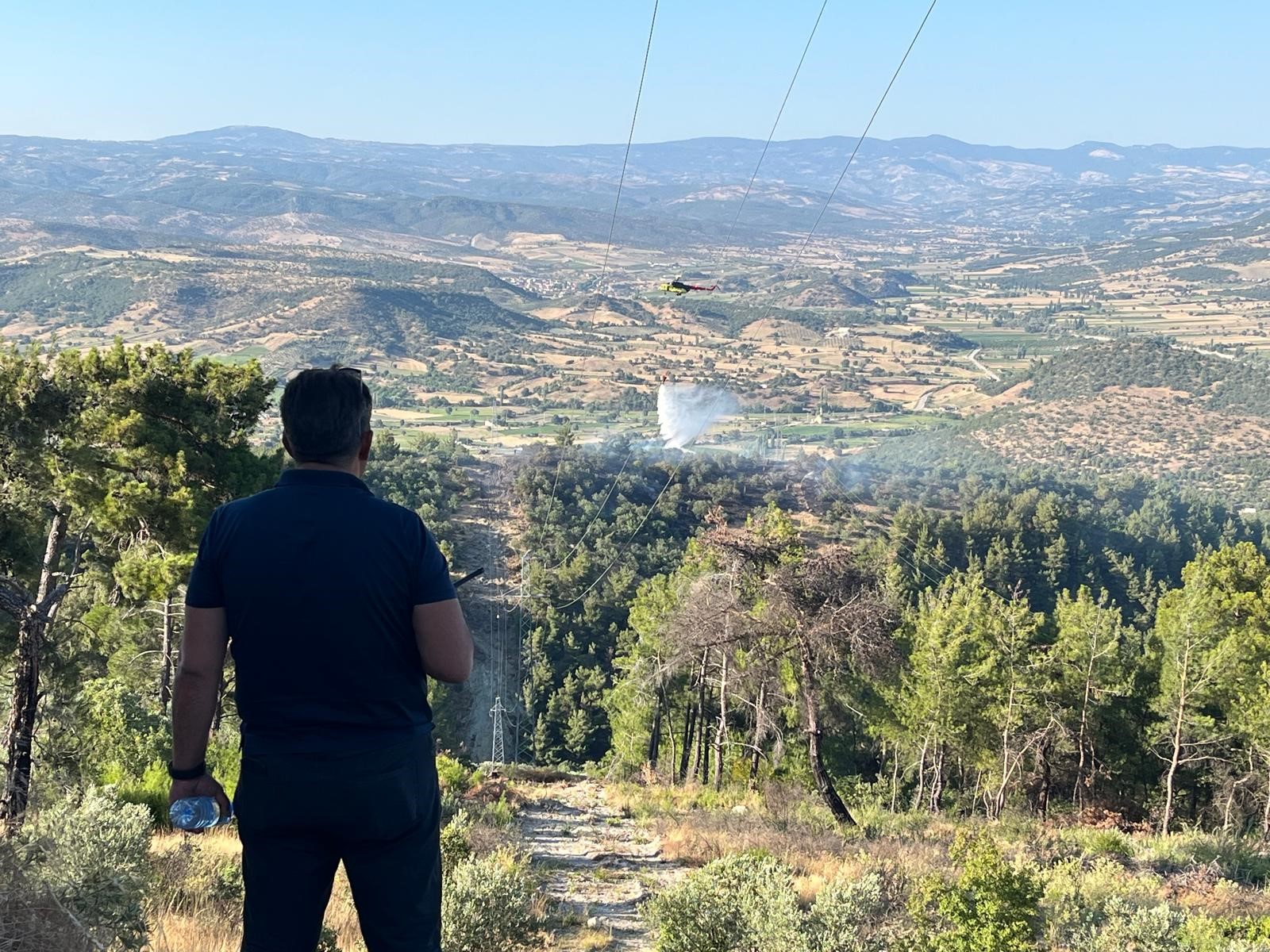 Manisa’da yangında 1.5 hektarlık kızılçam ormanı zarar gördü