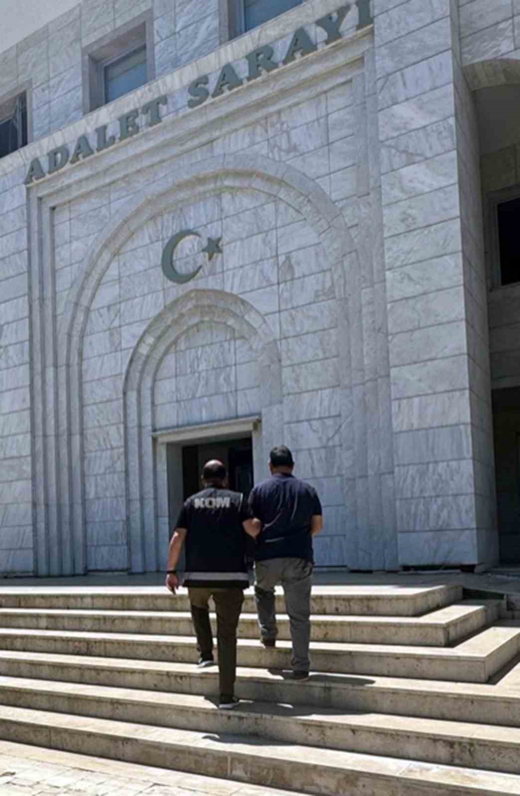 6 yıl hapis cezası bulunan FETÖ üyesi yakalandı