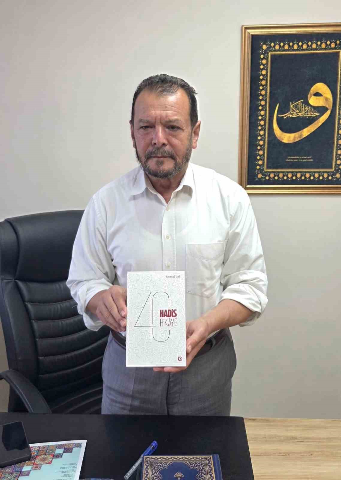 Kütahya İl Müftü Yardımcısı Bal’ın yeni kitabı "40 Hadis Hikâye" okuyucuyla buluştu