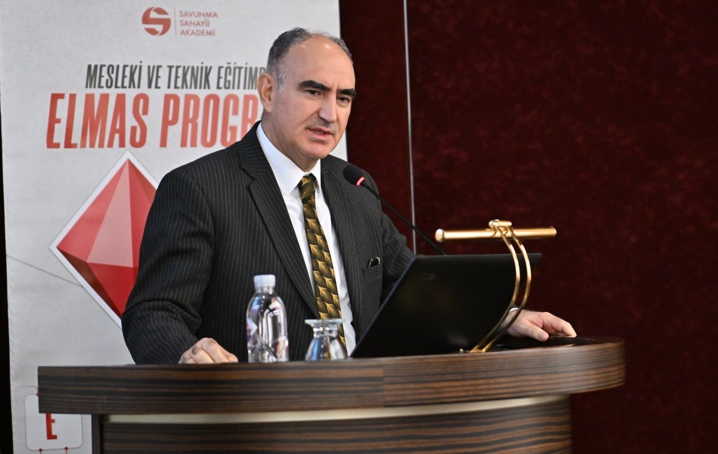 Manisa Valisi Vahdettin Özkan’ın acı günü