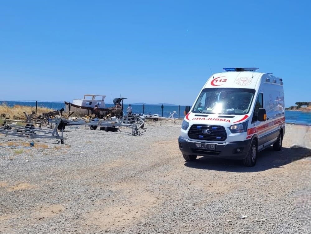 Serinlemek için denize giren yaşlı kadın hayatını kaybetti