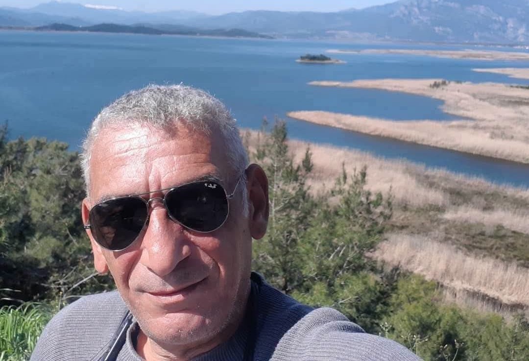 Kalp krizine yenilen öğretmen son yolculuğuna uğurlandı