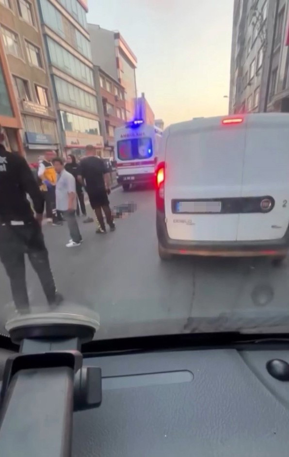 Bayrampaşa’da kamyonun çarptığı yaşlı adam hayatını kaybetti