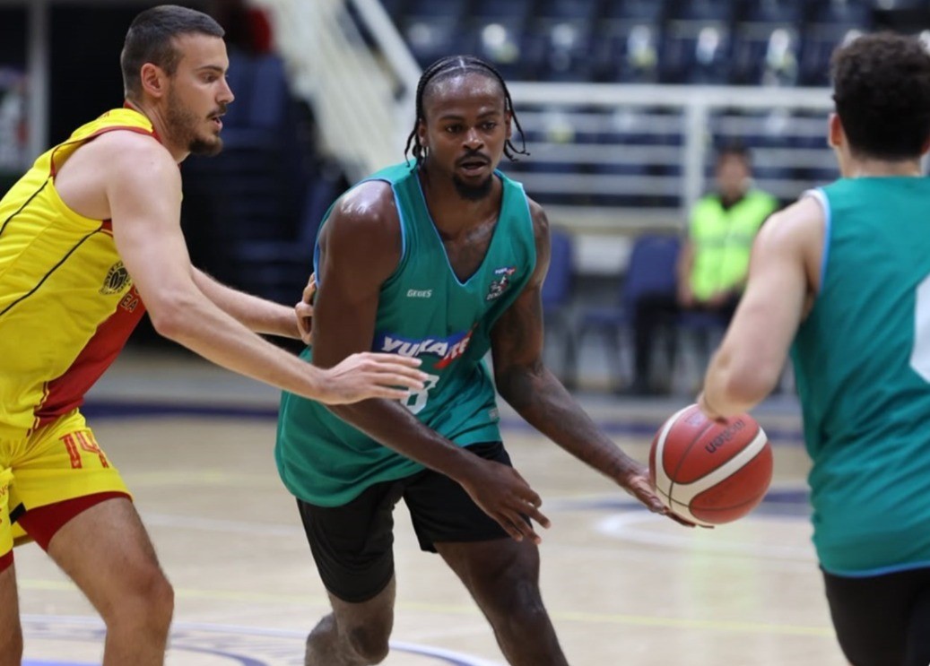 Denizli Basket ilk provasında Göztepe ile berabere kaldı