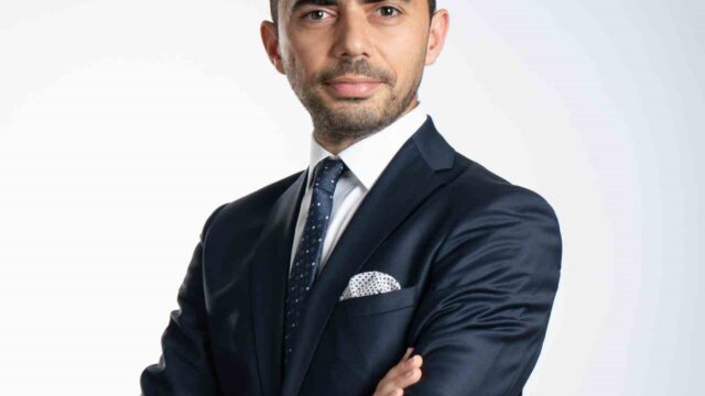 SAMSUNG ELECTRONİCS TÜRKİYE MOBİL İŞ BİRİMİ BAŞKAN YARDIMCISI MURAT AZDEMİR