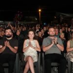 ÇİVRİL’DE İLK KEZ DÜZENLENEN GÜRPINAR MÜZİK GÜNLERİ, NECATİ VE SAYKOLAR’IN SAHNESİYLE BAŞLADI. VATANDAŞLAR GECE BOYUNCA MÜZİK VE EĞLENCENİN TADINI ÇIKARDI.