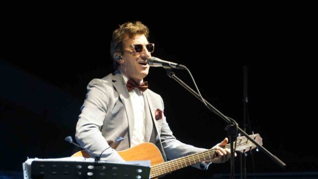 AFYONKARAHİSAR’IN ŞUHUT İLÇESİNDE, 25 AĞUSTOS ZAFER ETKİNLİKLERİ KAPSAMINDA DÜZENLENEN AÇIK HAVA KONSERİNDE AYNA GRUBU SAHNE ALDI. DÜZENLENEN KONSER, VATANDAŞLARIN YOĞUN KATILIMIYLA COŞKULU ANLARA SAHNE OLDU.