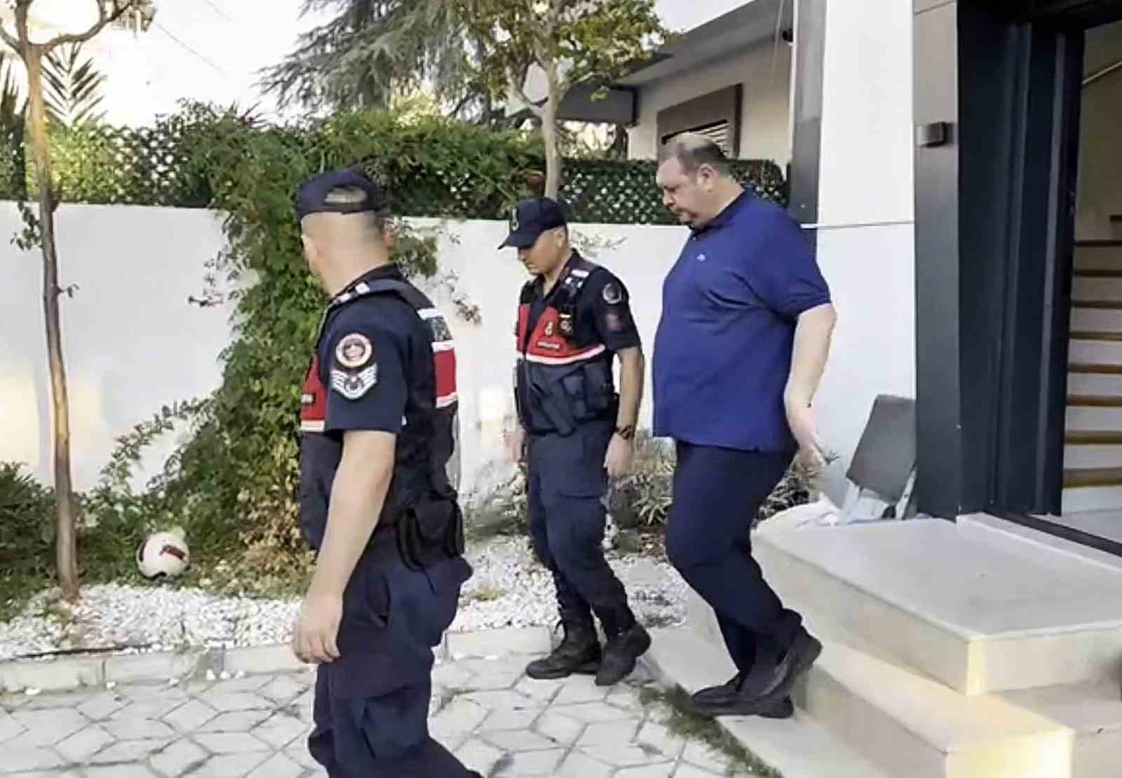 Menderes Belediyesi’ne yönelik operasyonda gözaltı sayısı 15 oldu