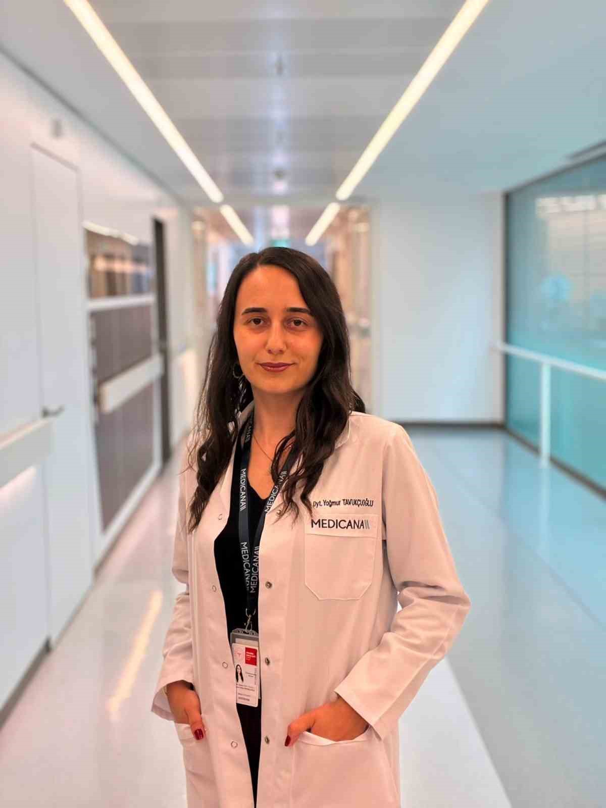 Uzmandan emziren annelere uyarı: "İki kişilik değil, dengeli beslenin"