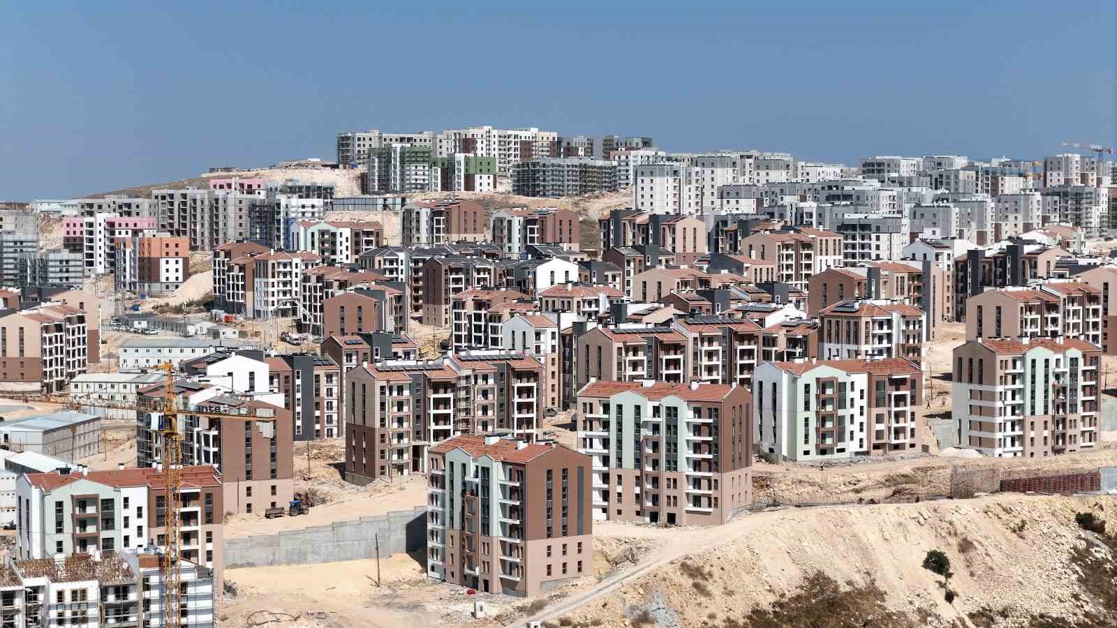Arnavutköy’de sosyal konutlar hızla yükseliyor