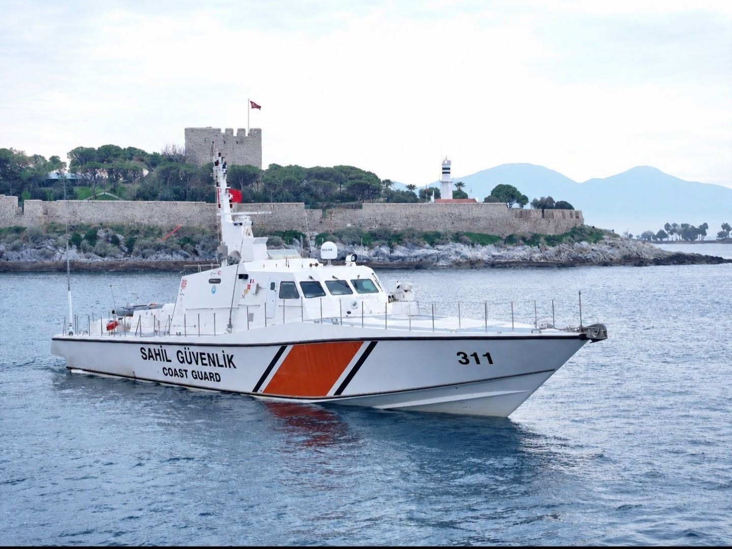 Kuşadası’nda Sahil Güvenlik botu ziyarete açılacak