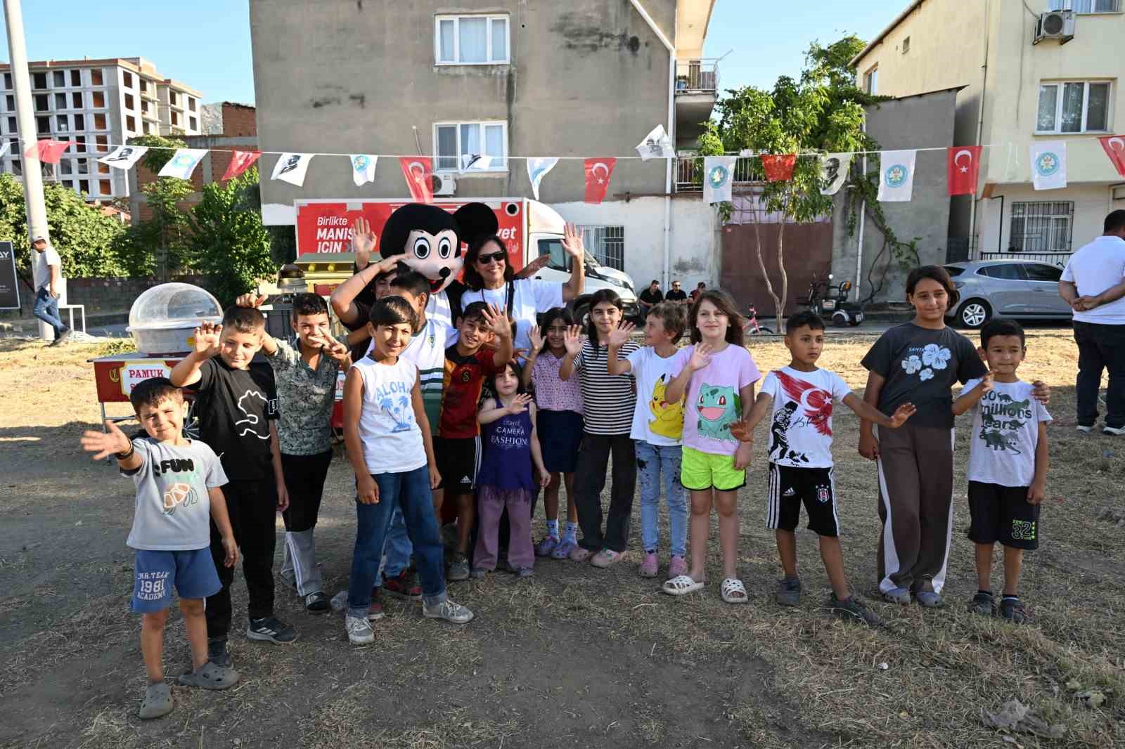 ’Mahallemde şenlik var’ Manisa’da komşuluk ruhunu yeniden canlandırdı