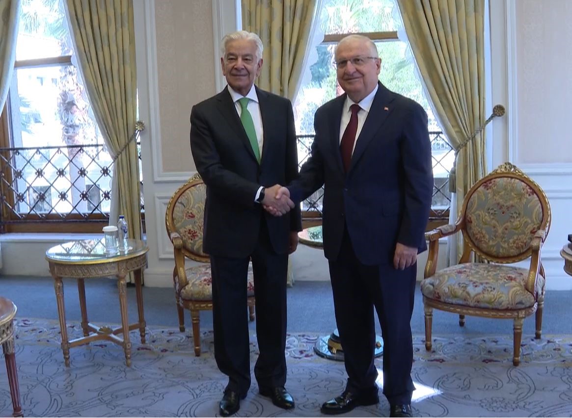 Milli Savunma Bakanı Yaşar Güler ile Pakistan Savunma Bakanı Khawaja Muhammad Asi görüştü