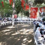 AYDIN’IN İNCİRLİOVA İLÇESİNDE 19 EYLÜL GAZİLER GÜNÜ DOLAYISIYLA GAZİLER VE AİLELERİ ONURUNA PROGRAM DÜZENLENDİ. İNCİRLİOVA BELEDİYE BAŞKANI AYTEKİN KAYA İLE İNCİRLİOVA KAYMAKAMI İLHAN ABAY, GAZİLER VE AİLELERİYLE BİR ARAYA GELDİ.