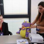 EFELER BELEDİYESİ OTİZM YAŞAM MERKEZİ’NDE YÜRÜTÜLEN PROJE KAPSAMINDA, BESLENME VE DUYUSAL SORUNLAR YAŞAYAN 2-5 YAŞ ARASINDAKİ OTİZMLİ ÇOCUKLARIN EBEVEYNLERİNE FARKLI DİSİPLİNLERDEN UZMANLAR TARAFINDAN EĞİTİM VERİLİYOR.