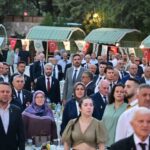 MANİSA BÜYÜKŞEHİR BELEDİYESİ, 19 EYLÜL GAZİLER GÜNÜ DOLAYISIYLA GAZİ VE ŞEHİT AİLELERİ ONURUNA PROGRAM DÜZENLEDİ. SARUHAN OTEL’DE GERÇEKLEŞTİRİLEN PROGRAMDA, GAZİLER VE ŞEHİT AİLELERİ BİR ARAYA GELEREK ANLAMLI BİR BULUŞMA GERÇEKLEŞTİRDİ.