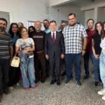 MUĞLA BÜYÜKŞEHİR BELEDİYE BAŞKANI AHMET ARAS, SURİYE ZİYARETİNDE LAZKİYE'NİN KUZEYİNDE BULUNAN VE TÜRKMEN NÜFUSUNUN YOĞUN OLARAK YAŞADIĞI BAYIRBUCAK BÖLGESİNİ ZİYARET EDEREK BELEDİYE BAŞKANI TARIK OSMANOĞLU VE BÖLGEDEKİ TÜRKMENLERLE BİR ARAYA GELDİ.