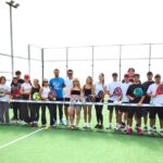 ÇEŞME’DE ÜNİVERSİTE ÖĞRENCİLERİ PADEL SPORUYLA BULUŞTU