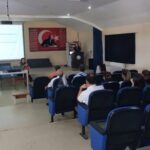 AYDIN’IN SULTANHİSAR İLÇESİNDE, KURUMLARINDA REHBER ÖĞRETMEN BULUNMAYAN OKULLARIN İDARECİLERİNE YÖNELİK REHBERLİK HİZMETLERİ KONUSUNDA BİLGİLENDİRME GERÇEKLEŞTİRİLDİ.