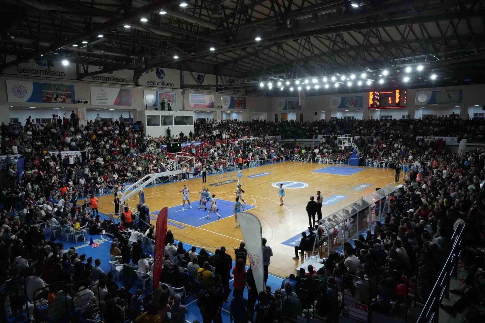 Turgutlu’da tribünler şiddete karşı tek ses olacak