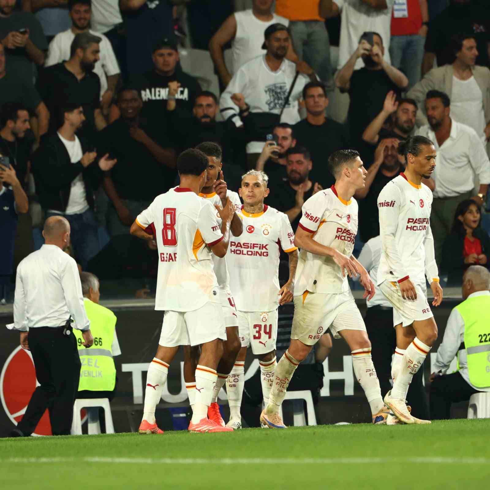 Galatasaray yenilmezliğini sürdürdü, puanını 10’a çıkardı