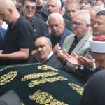 ESKİ İZMİR BÜYÜKŞEHİR BELEDİYE BAŞKANI BURHAN ÖZFATURA SON YOLCULUĞUNA UĞURLANDI
