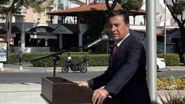 MUĞLA’DA 1-7 EYLÜL ZABITA HAFTASI DOLAYISIYLA MENTEŞE CUMHURİYET MEYDANI’NDA ÇELENK TÖRENİ DÜZENLENDİ.