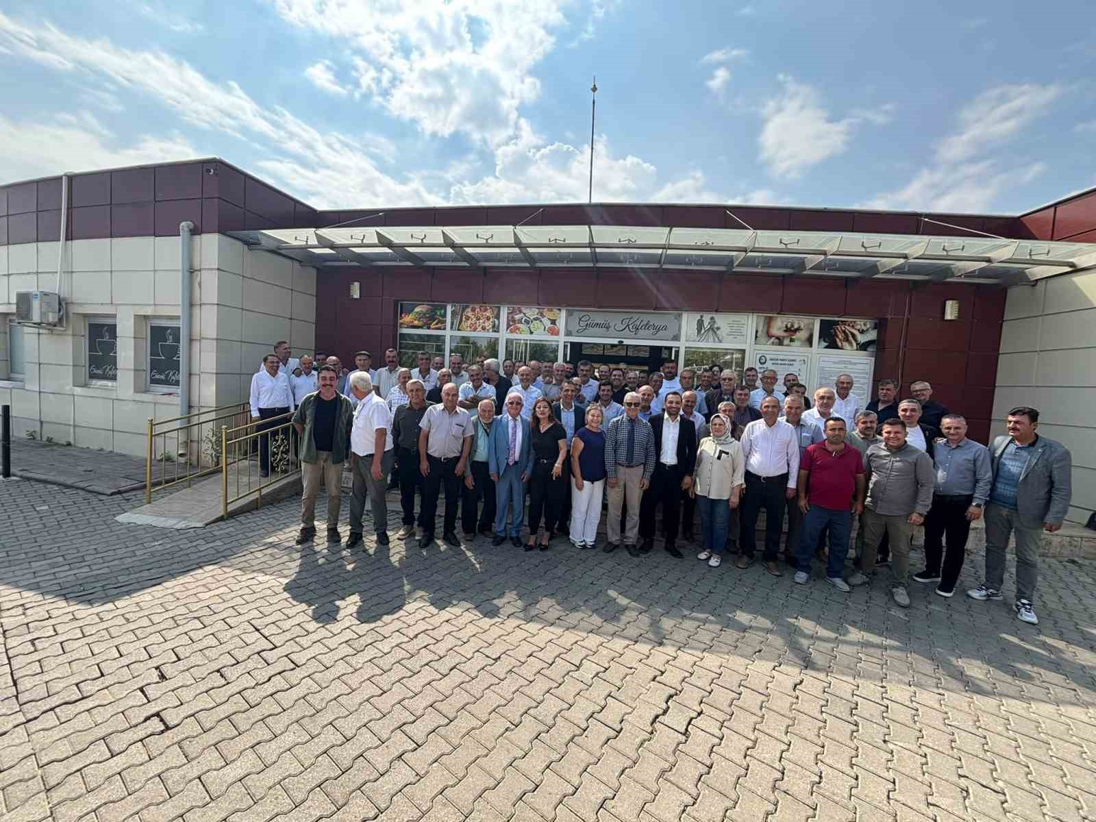 Gdz Elektrik, Salihli ve Köprübaşı muhtarlarıyla buluştu