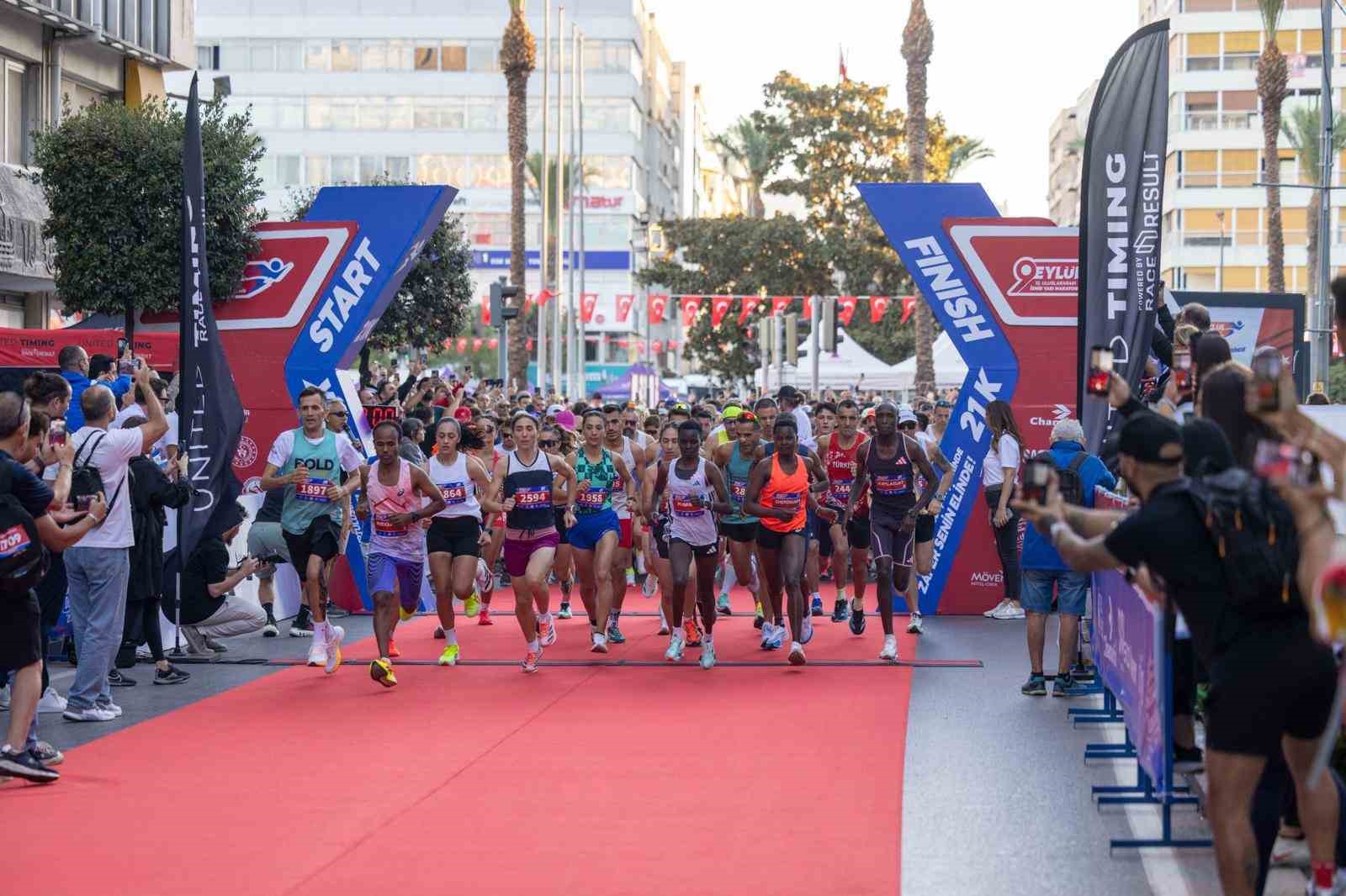 İzmir Yarı Maratonu için geri sayım başladı