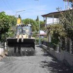 KUŞADASI BELEDİYESİ’NİN KARAOVA MAHALLESİ ZİTUR SİTESİ ÇEVRESİNDE YÜRÜTTÜĞÜ KİLİT PARKE ÇALIŞMASINDA 12 BİN METREKARELİK ALANIN YAKLAŞIK 7 BİN METREKARESİ TAMAMLANDI.