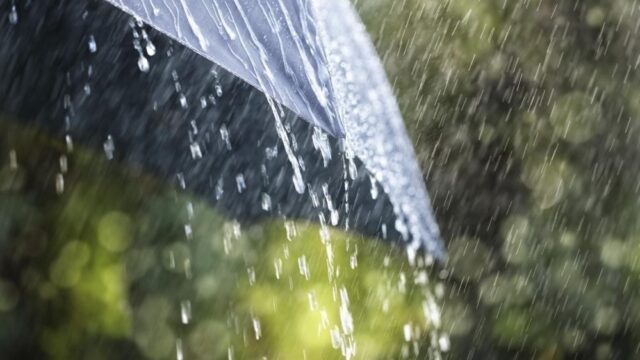 (ARŞİV FOTO) - METEOROLOJİ GENEL MÜDÜRLÜĞÜ, AYDIN GENELİNDE YARIN ÖĞLE SAATLERİNDEN SONRA KUVVETLİ SAĞANAK VE GÖK GÜRÜLTÜLÜ SAĞANAK YAĞIŞ BEKLENDİĞİNİ BİLDİRDİ.
