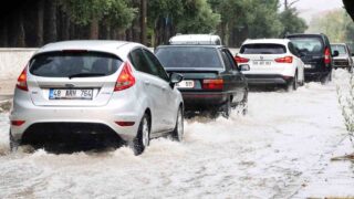 METEOROLOJİ 4. BÖLGE MÜDÜRLÜĞÜ BÖLGE TAHMİN VE UYARI MERKEZİ, 27 EYLÜL PAZAR GÜNÜ ÖĞLE SAATLERİNDEN İTİBAREN MUĞLA’NIN İÇ KESİMLERİ İÇİN YAĞIŞ UYARISINDA BULUNDU.