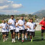 (ARŞİV FOTO) - BÖLGESEL AMATÖR LİG EKİPLERİNDEN AYDINSPOR, GEÇEN SEZON SİYAH-BEYAZLI FORMAYI GİYEN DURAN ADAGÜMELİ İLE YENİ SEZON İÇİN YENİDEN ANLAŞMA SAĞLADI.
