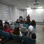 DÜNYA SEPSİS HAFTASI KAPSAMINDA MANİSA CELAL BAYAR ÜNİVERSİTESİ (MCBÜ) HAFSA SULTAN HASTANESİ’NDE ÇOCUKLARDA SEPSİSİN ERKEN TANINMASI VE DOĞRU TEDAVİNİN ZAMANINDA BAŞLATILMASINA YÖNELİK FARKINDALIK EĞİTİMİ DÜZENLENDİ.