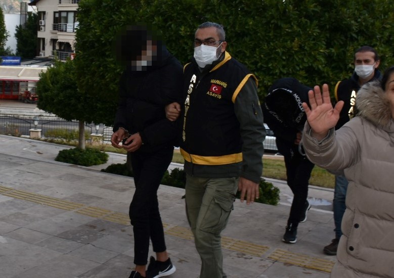 250 bin liralık cep telefonu çalan hırsızlar adliyeye sevk edildi